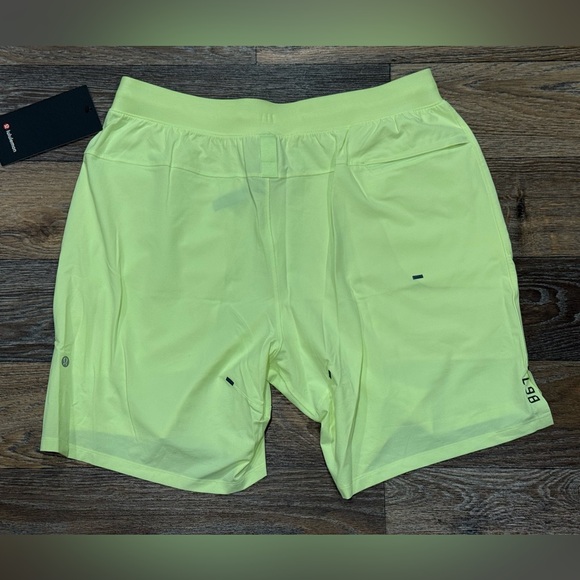 Lululemon License to Train Linerless Short 7” - Picture 2 of 4